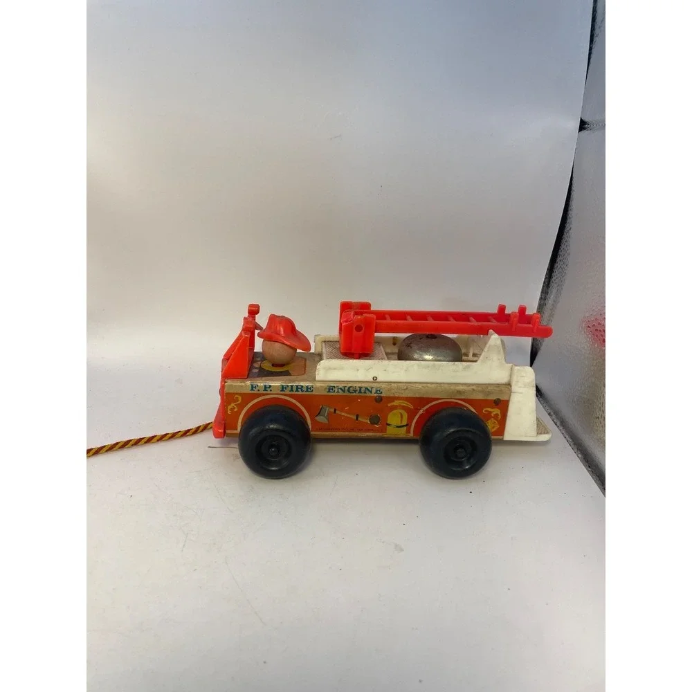Vintage‎ 1968 Fisher-Price 8